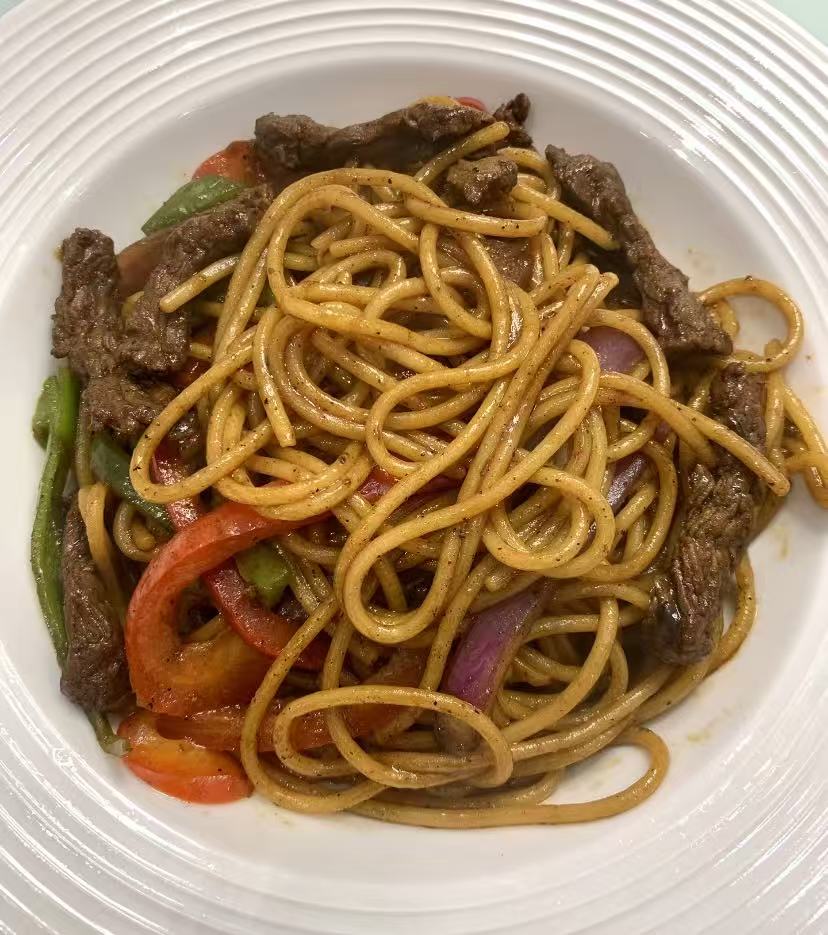 Black Pepper Beef Spaghetti